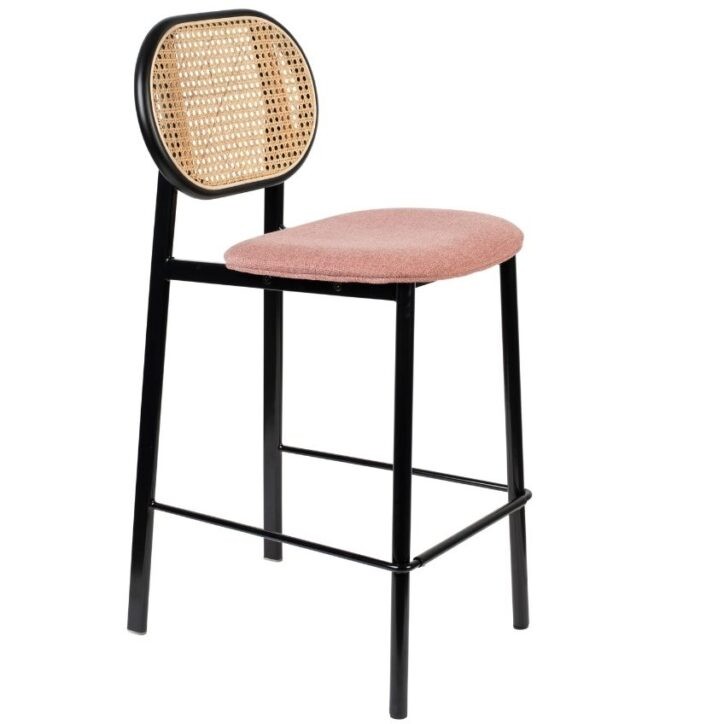 Růžová látková barová židle ZUIVER SPIKE 65 cm s ratanovým opěradlem
